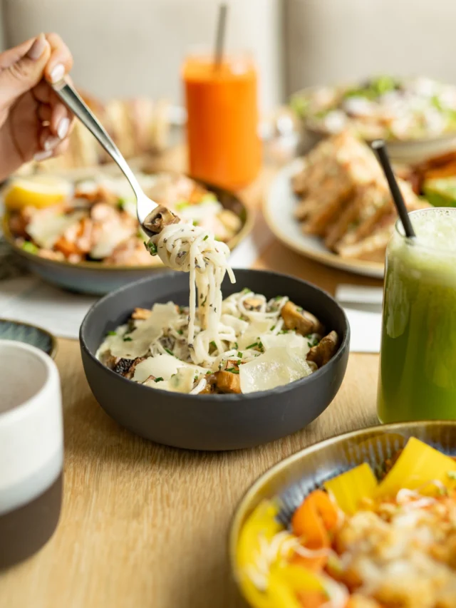 Dès aujourd’hui, DS Café dévoile sa carte d’hiver 🍂Des créations inédites et des plats iconiques réinventés, à découvrir dans tous nos restaurants.