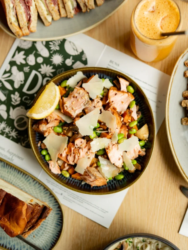 La Mum To Be est là !!Du frais, du croquant, du goût : tout ce qu’on aime chez DS Café.Tu l’as déjà goûtée ? Dis-nous en commentaire 💚