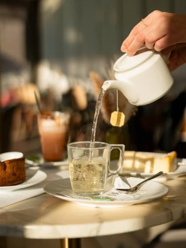 Quel que soit votre mood, il y a toujours une option DS qui matche.Swipe, choisissez, dégustez. 💛