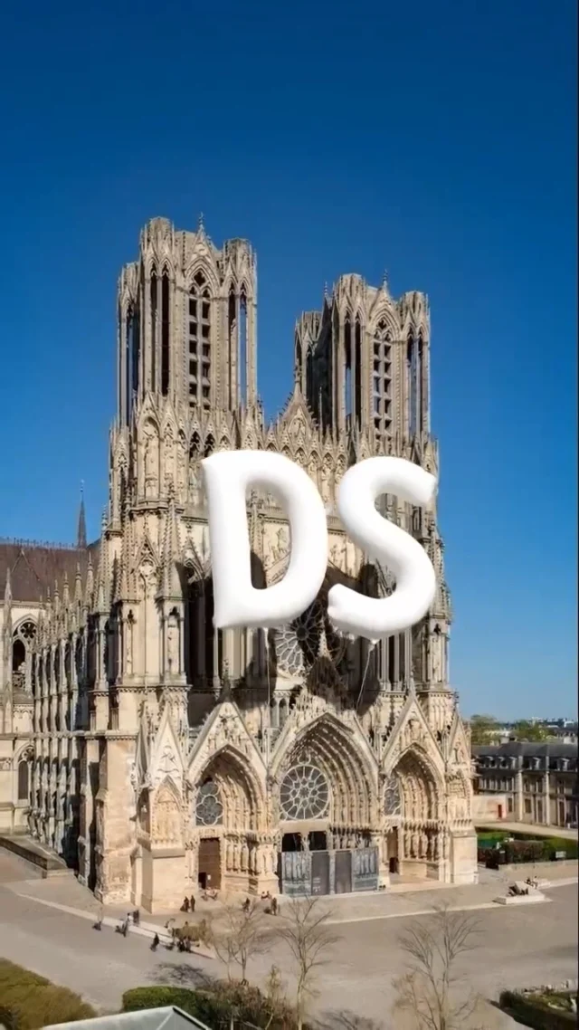 Bonne nouvelle Reims : DS Café est enfin arrivé en ville 🖤Rendez-vous place Royale pour découvrir votre nouveau spot healthy.