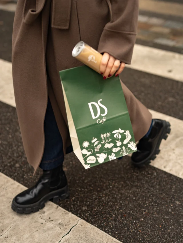 Enfin ! Ton moment DS Café se refait une beauté 💛 Nouveau packaging, même plaisir… et double dose de style 😋