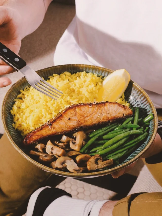 Un déjeuner comme on aime chez DS Café ! Sain, généreux, et toujours savoureux 🤍