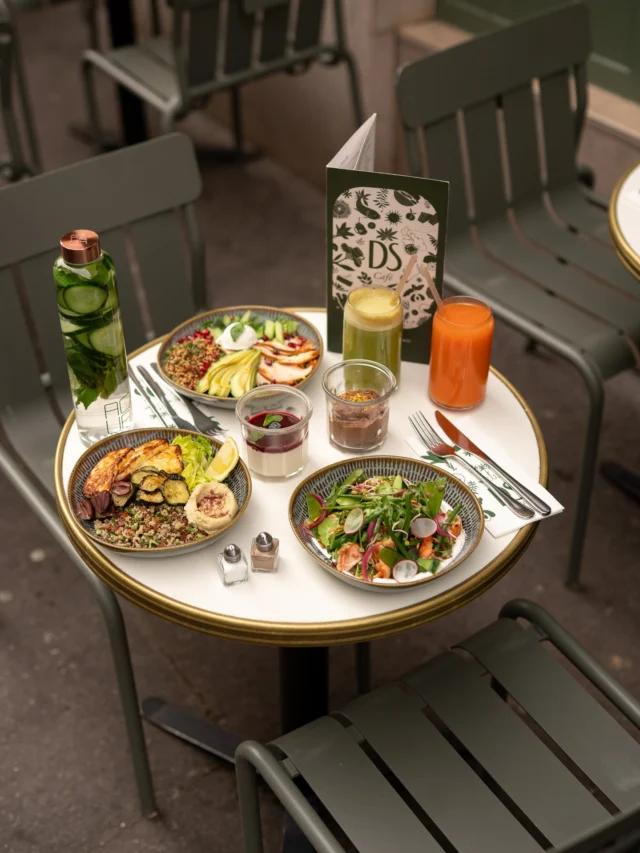 La nouvelle carte d’été arrive bientôt ☀️ㅤTerrasses ensoleillées, jus colorés et assiettes fraîches, gourmandes et de saison.ㅤA très vite dans nos restaurants 👀