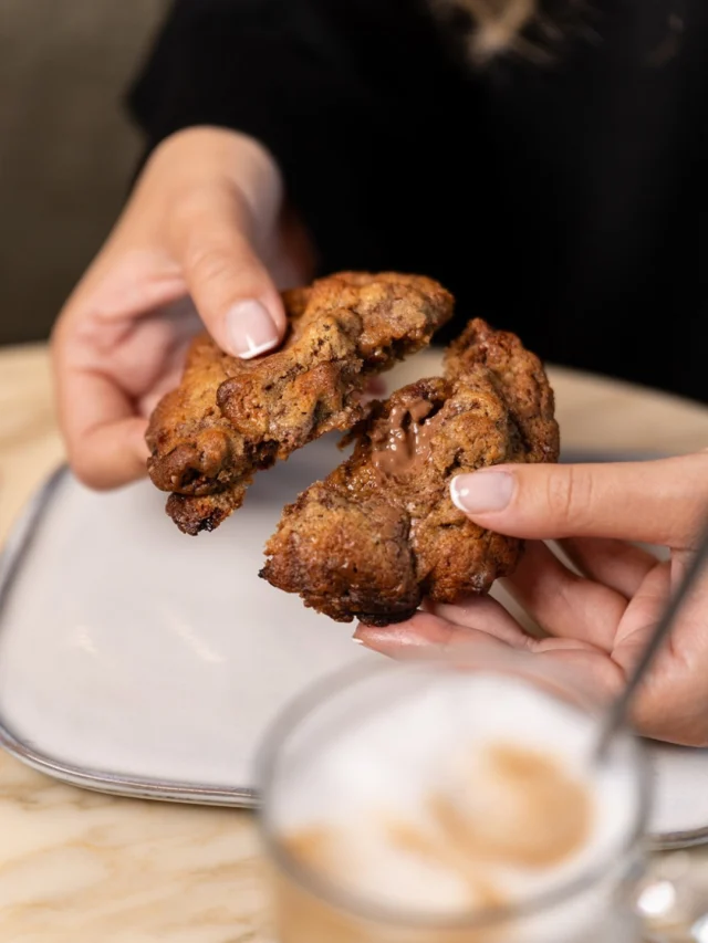 Une nouvelle douceur DS ! 🍪🍂ㅤDécouvrez notre nouveau cookie Pumpkin Spice, aux délicieuses saveurs épicées de l’automne. Une nouveauté homemade 🤎